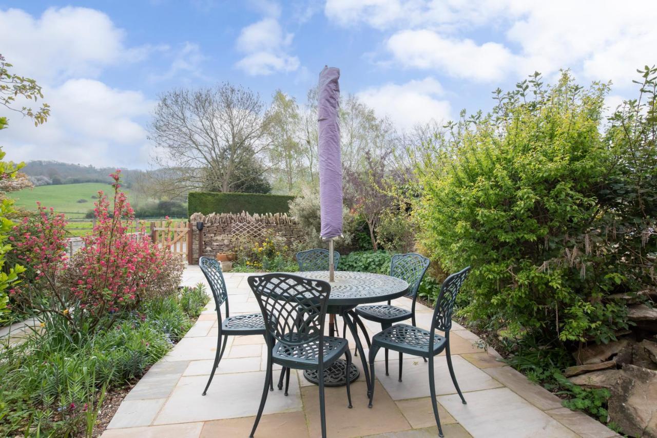 Luxury Cheltenham Home With Ev Charger - Lechampton Hills Dış mekan fotoğraf